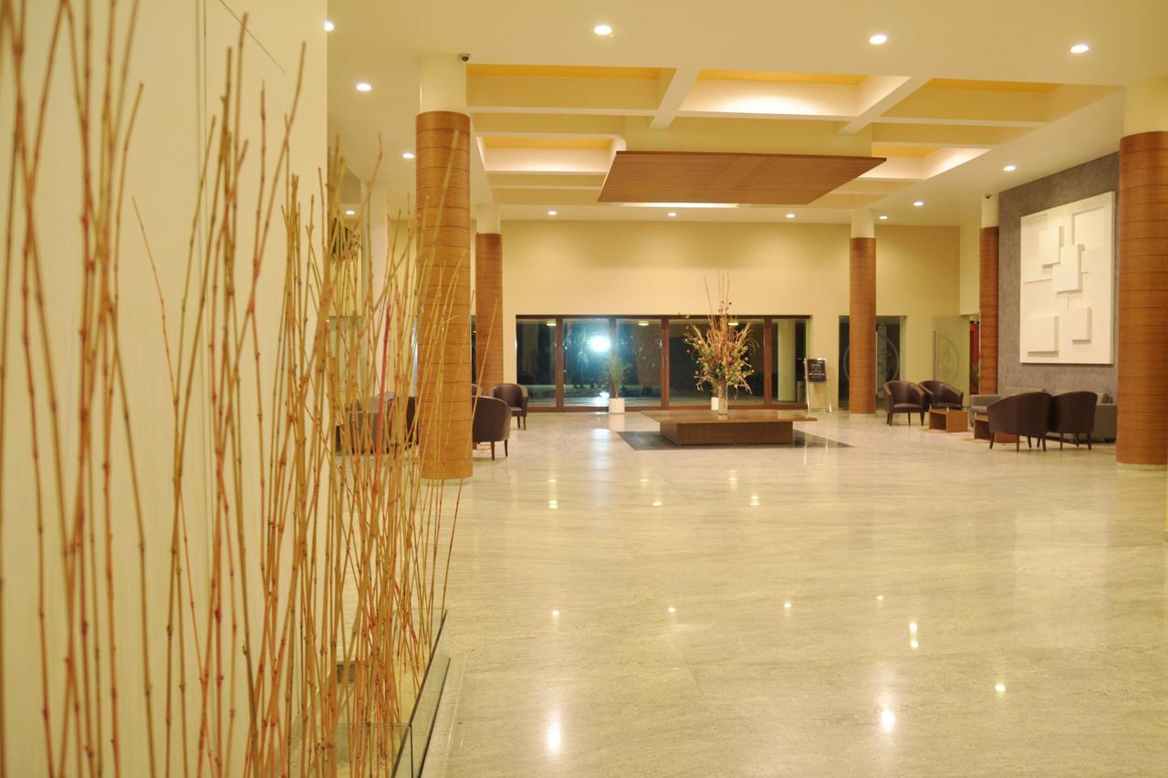 Seasons Rajkot Hotel Exterior photo